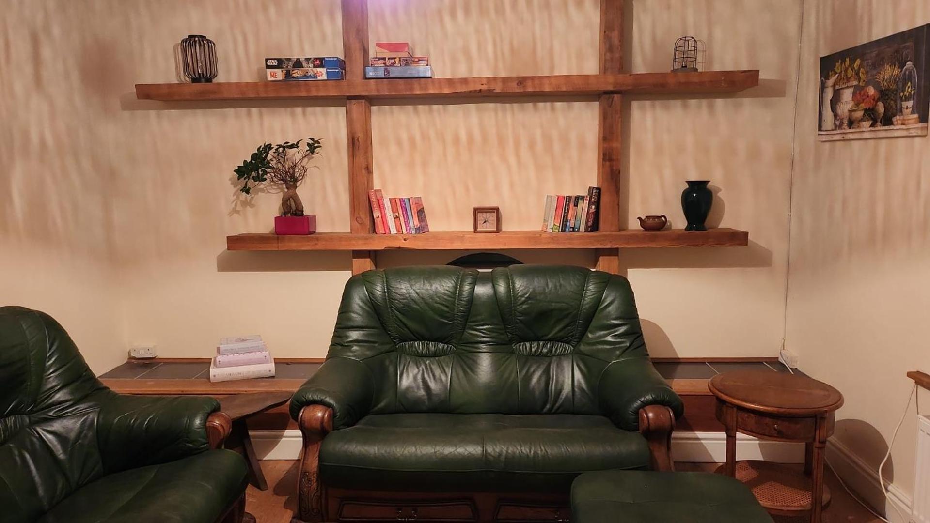 Large 2 Bed Holiday Let In Central Ystradgynlais Екстериор снимка